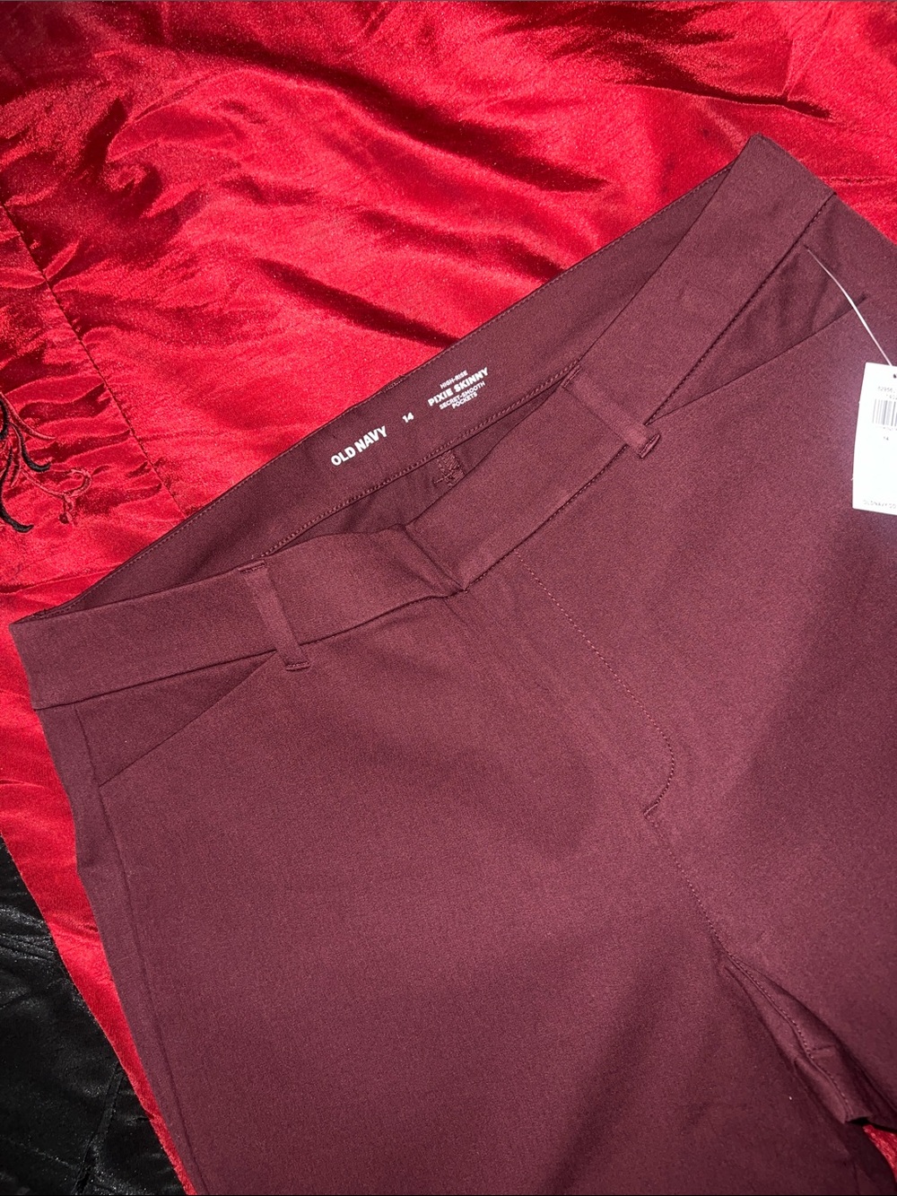 Old Navy Women’s - High Rise Pixie Skinny